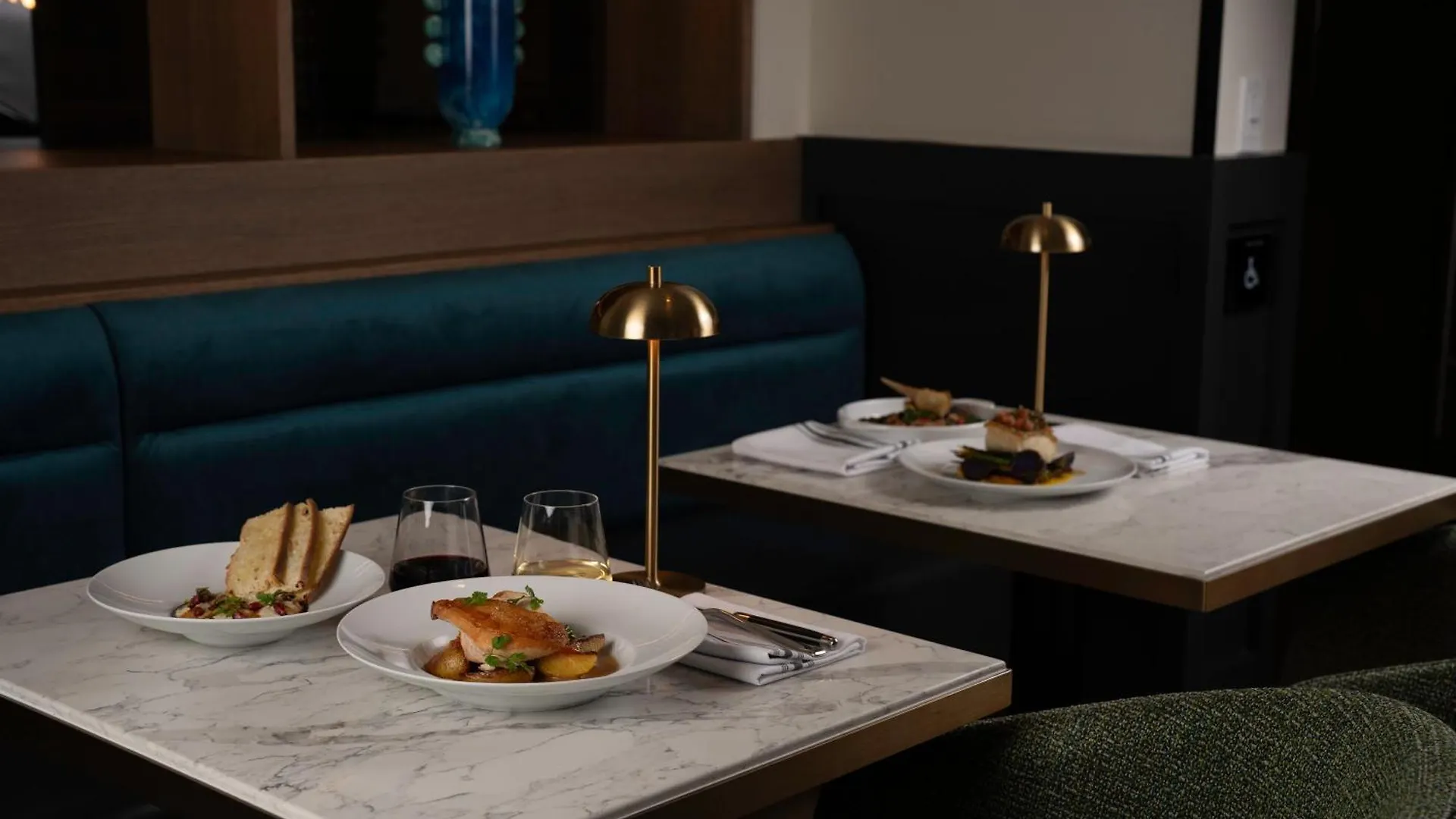 ****  Toor Hotel Toronto, Part Of Jdv By Hyatt Canada
